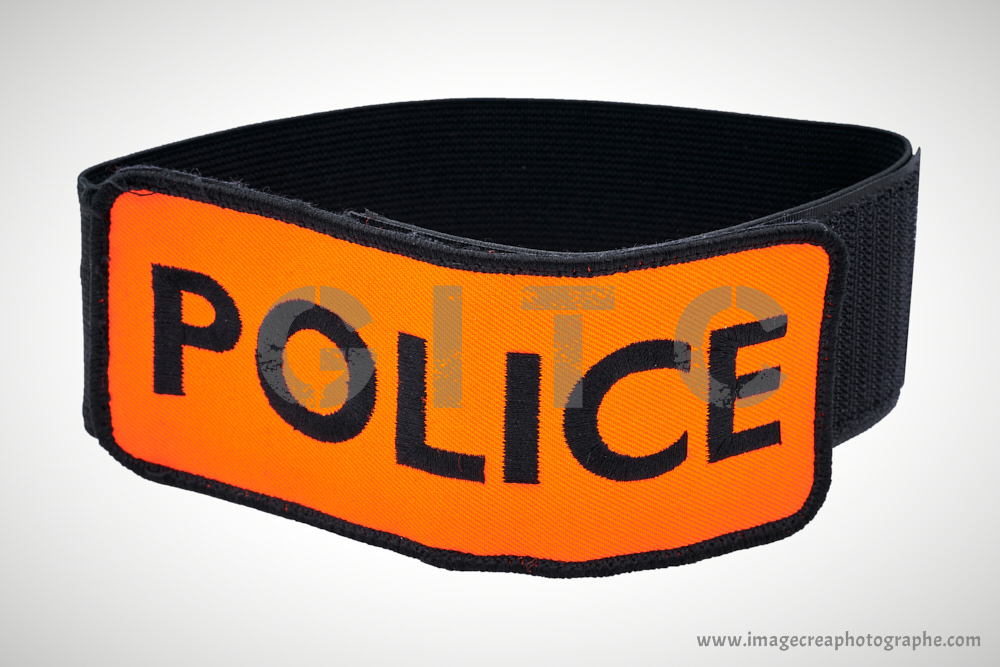 Brassard Police FIESTAS GUIRCA Orange - Déguisement Adulte Brassard Police FIESTAS GUIRCA Orange - Déguisement Adulte