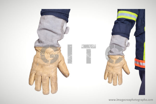 Location de costume pompier / Gants feu SDIS